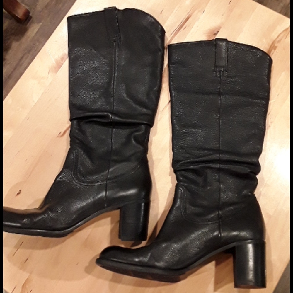 Liz Claiborne Musket black leather womens 10